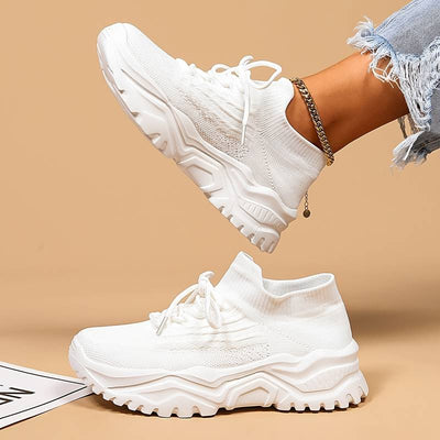 Orthopädische Trendschuhe mit zusätzlicher Fußunterstützung