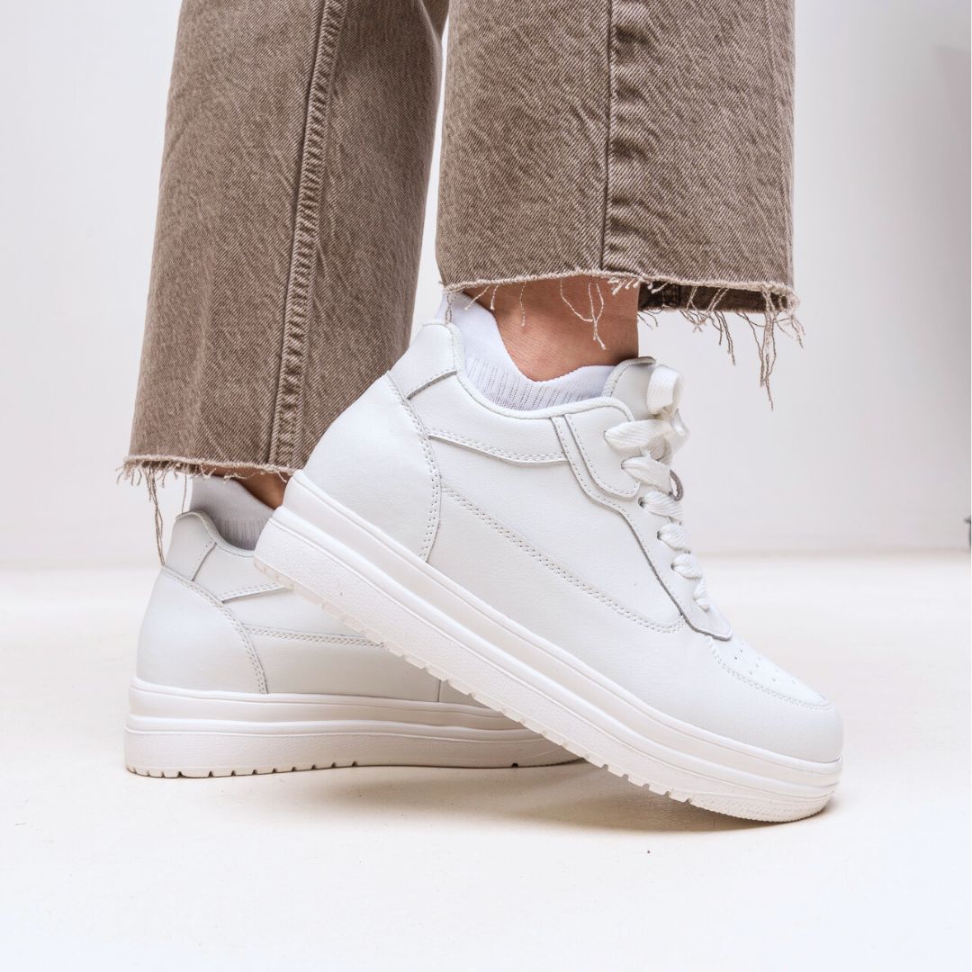 Weiße elegante Alltagsschuhe für Damen – Seitenansicht | Schuh Galaxy