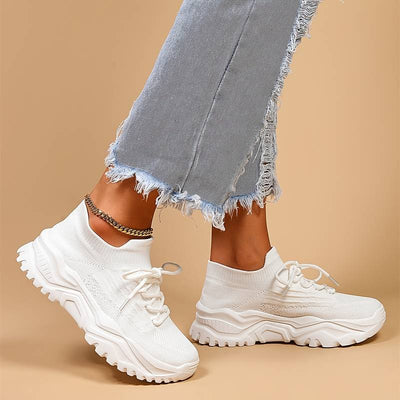 Orthopädische Trendschuhe mit zusätzlicher Fußunterstützung