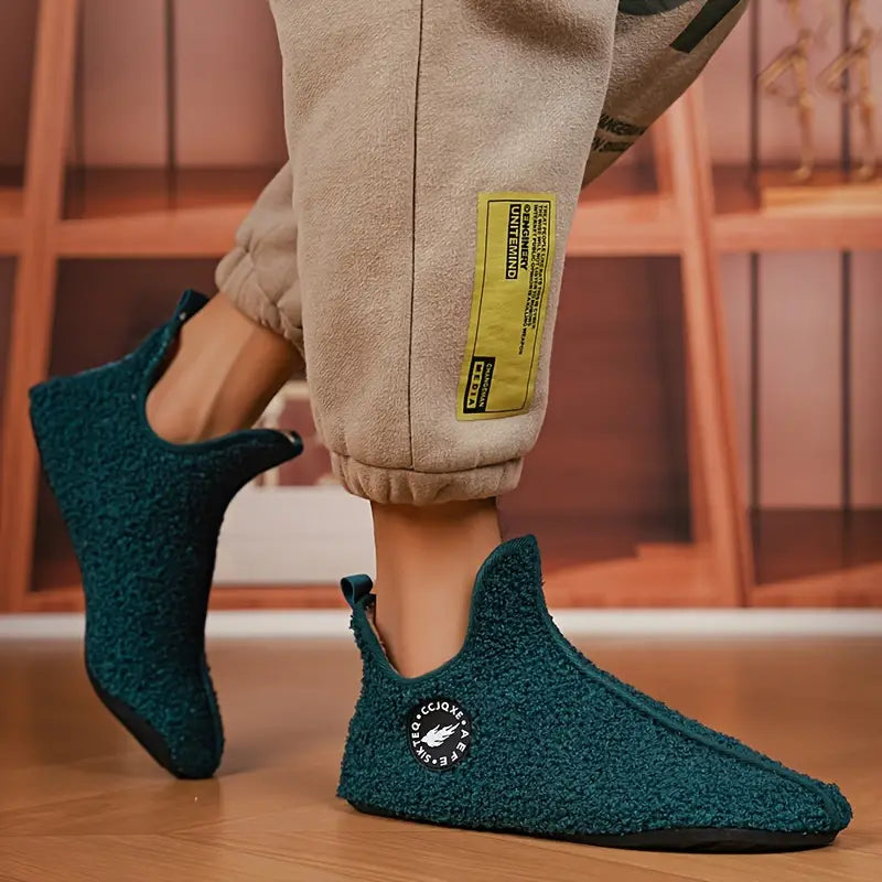 Moderne Fuzzy Hausschuhe „AEFE“ – Detailansicht | Schuh Galaxy
