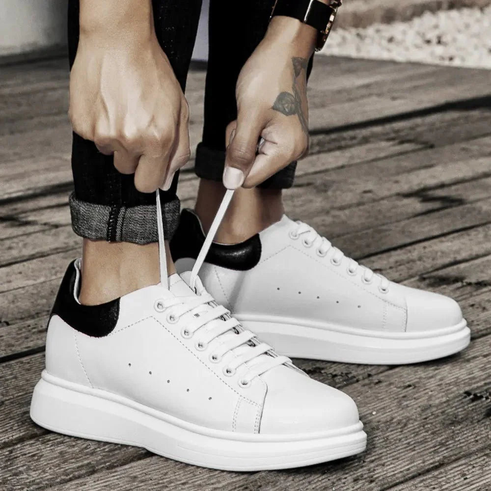 Design Elevation Schuhe „McLifts“ – Seitenansicht | Schuh Galaxy